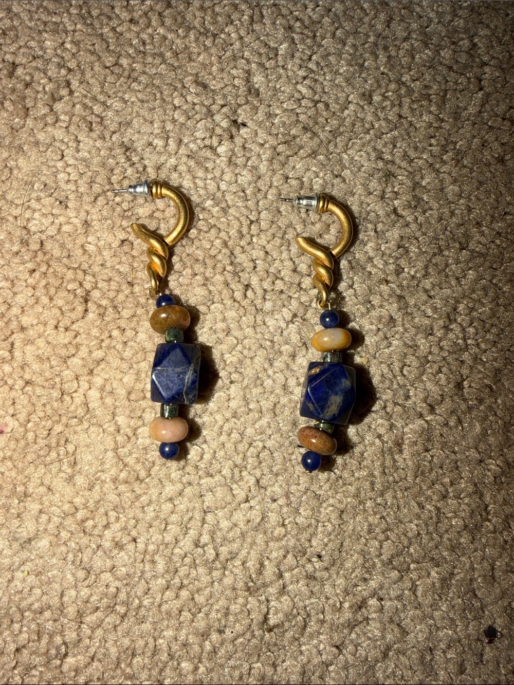 Beaded Dangle Earrings in Blue sodalite & Gold Like New